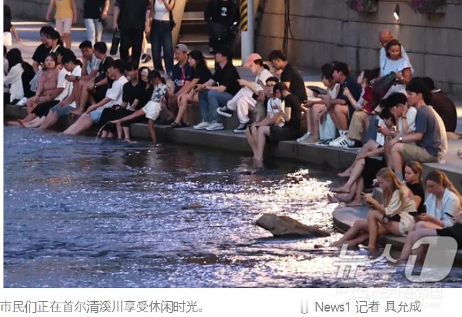 【韩国清溪川将全面禁酒禁烟！违规最高罚10万韩元】海外新鲜事 热点现场 韩国首尔