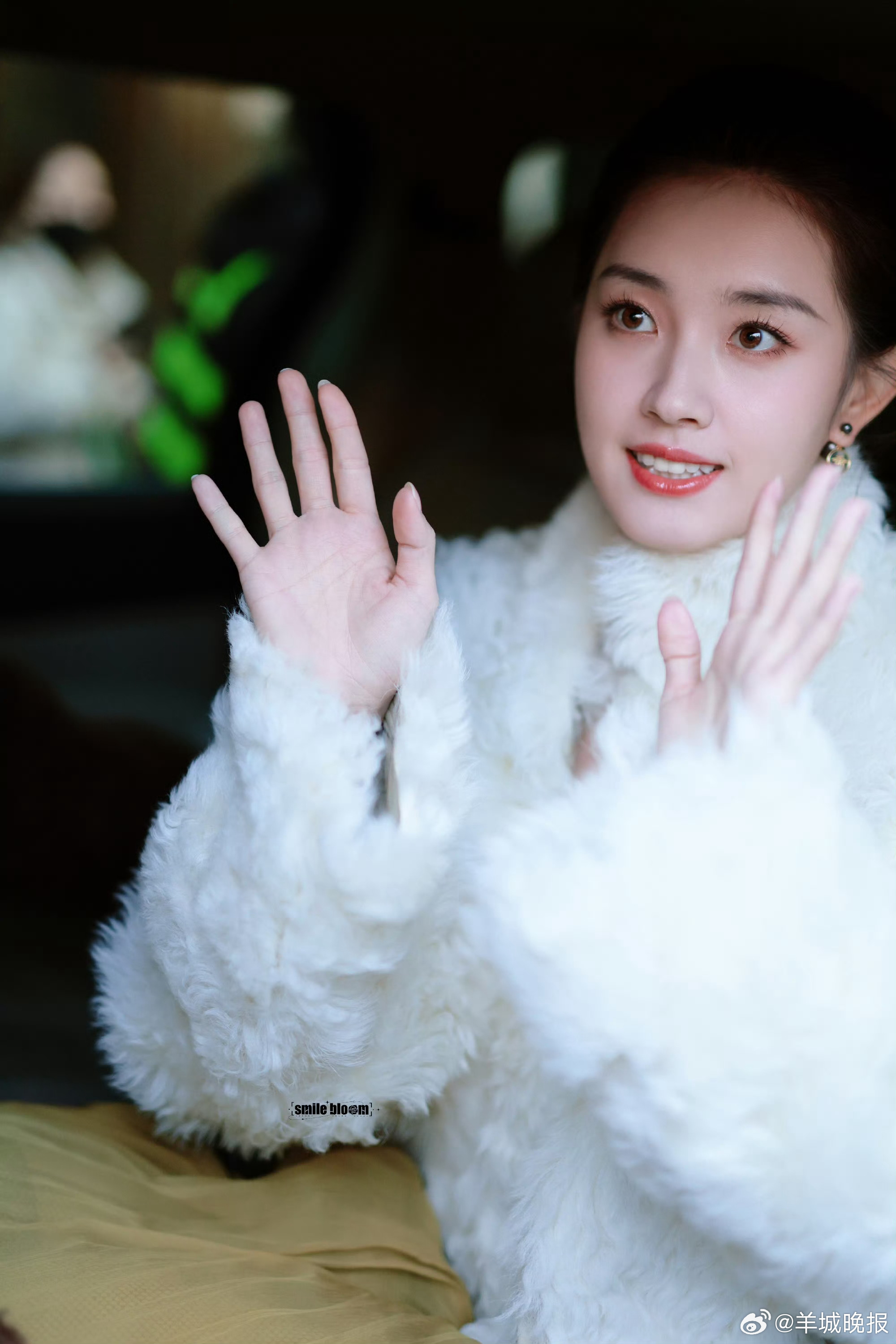 【国剧盛典明星硬照大赏】12月16日，2025年国剧盛典，在河北廊坊举行。谁的礼