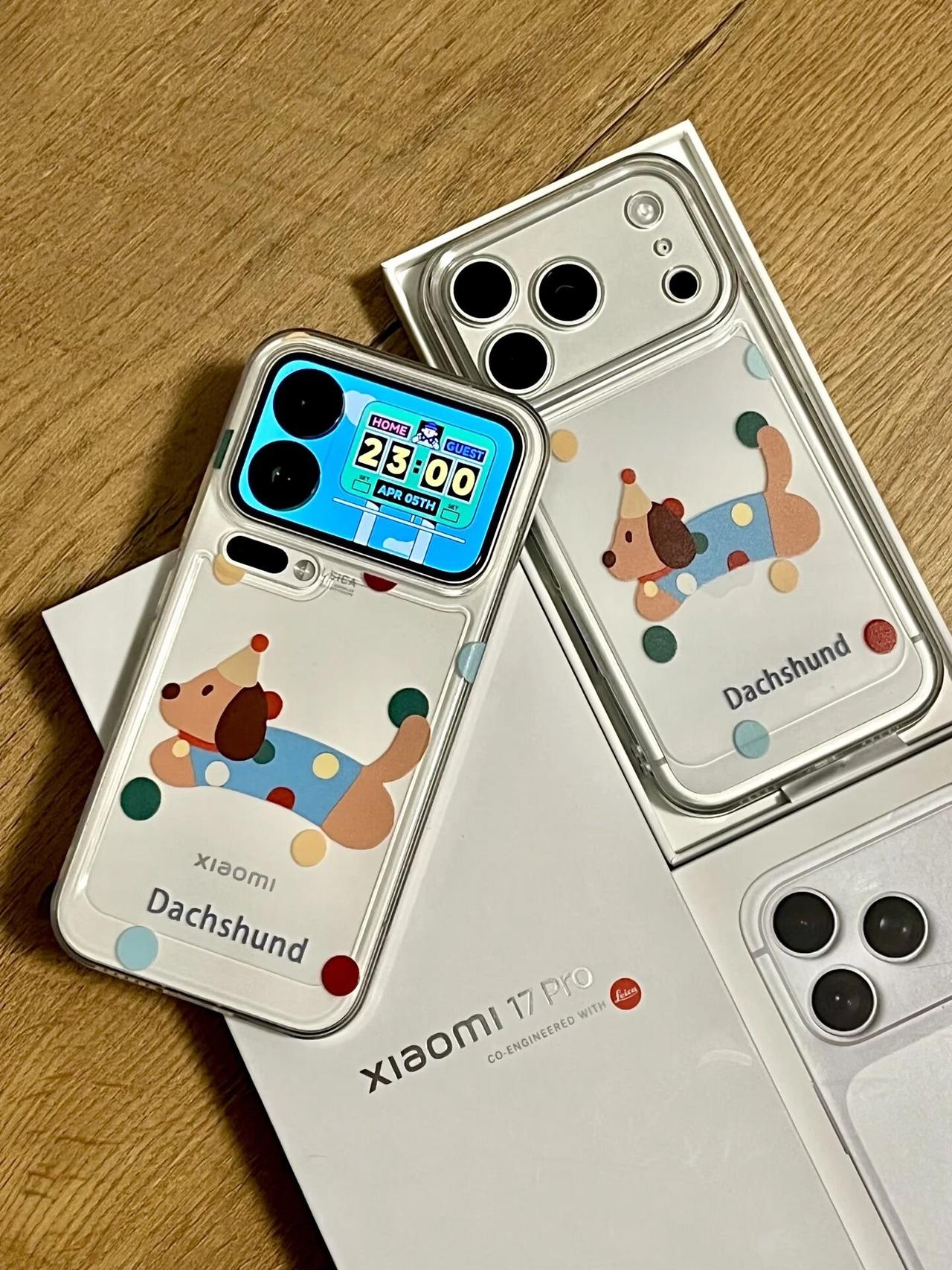 小米17 Pro和山寨小米17，整的还挺像看到这俩手机壳，差点以为小米出了同款周