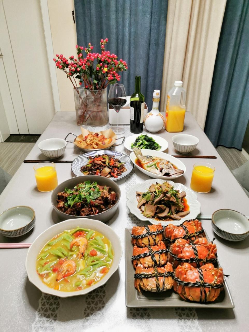 经常做饭的人，一定要收藏这35个小技巧:1、蒸饺子15分钟，蒸包子20分钟。2、