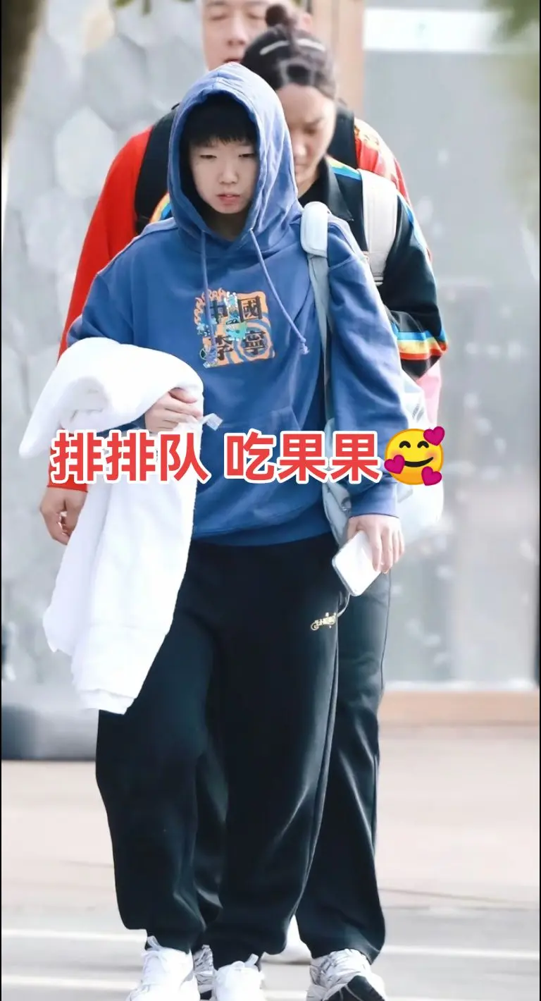 小莎怎么这么好看😍
