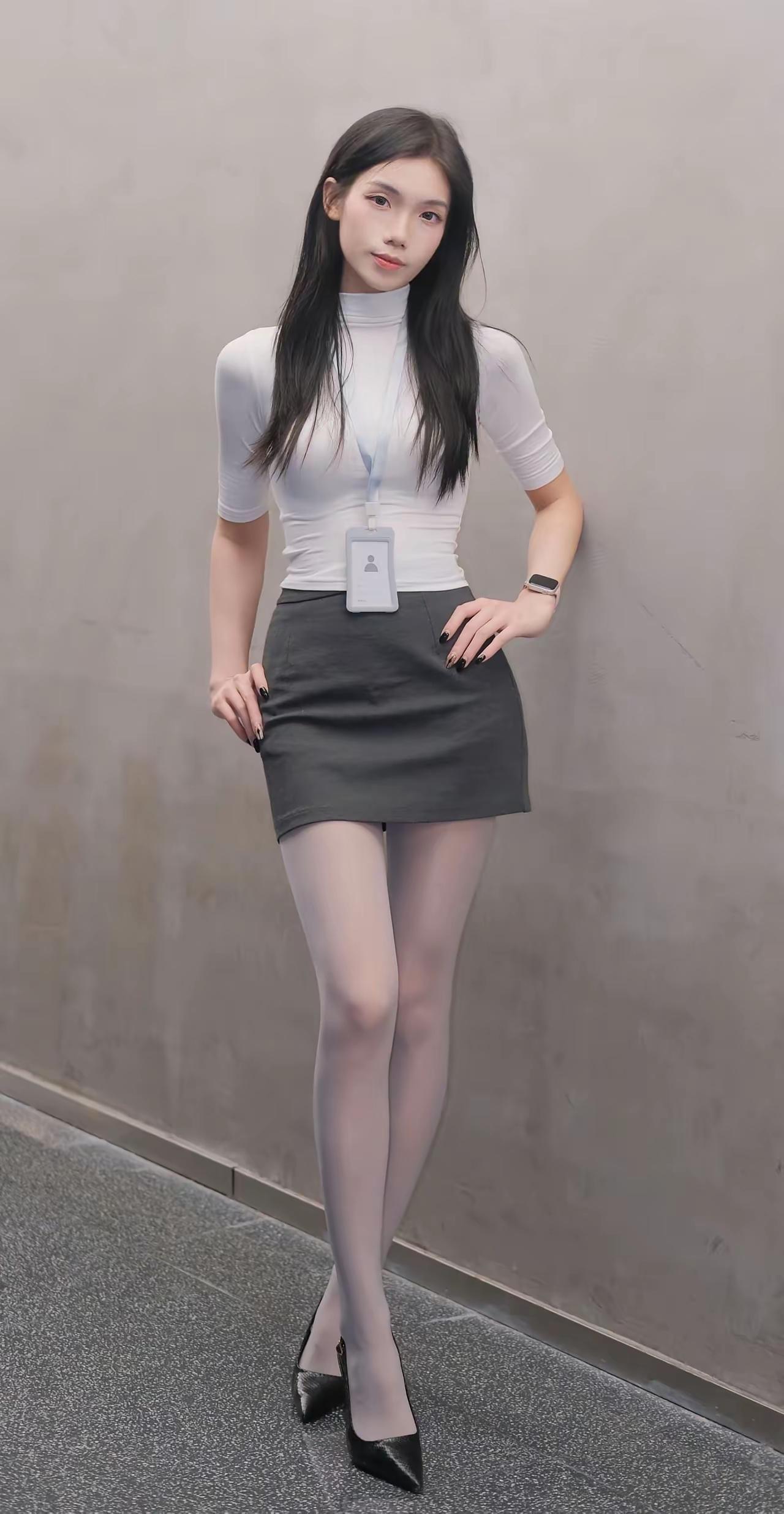 为何有些女性越老越有魅力?哪位女明星的颜值惊艳到你了? 如何展现属于自己的时尚魅