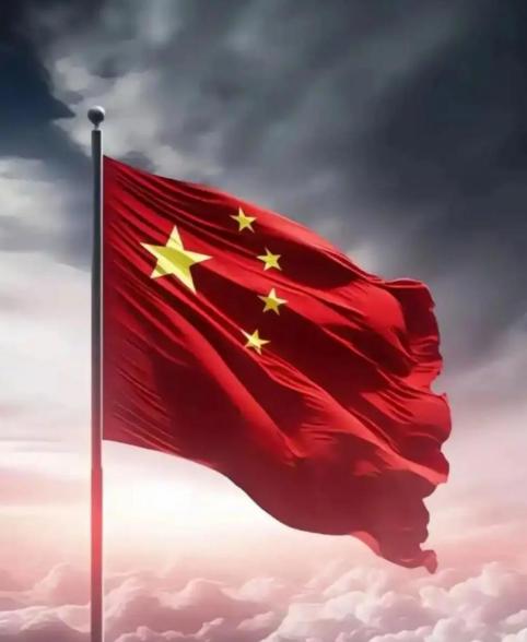 中央这次反着来！掐住位子收走证照，裸官的后路被彻底堵死。以前，有些人玩的都是“先