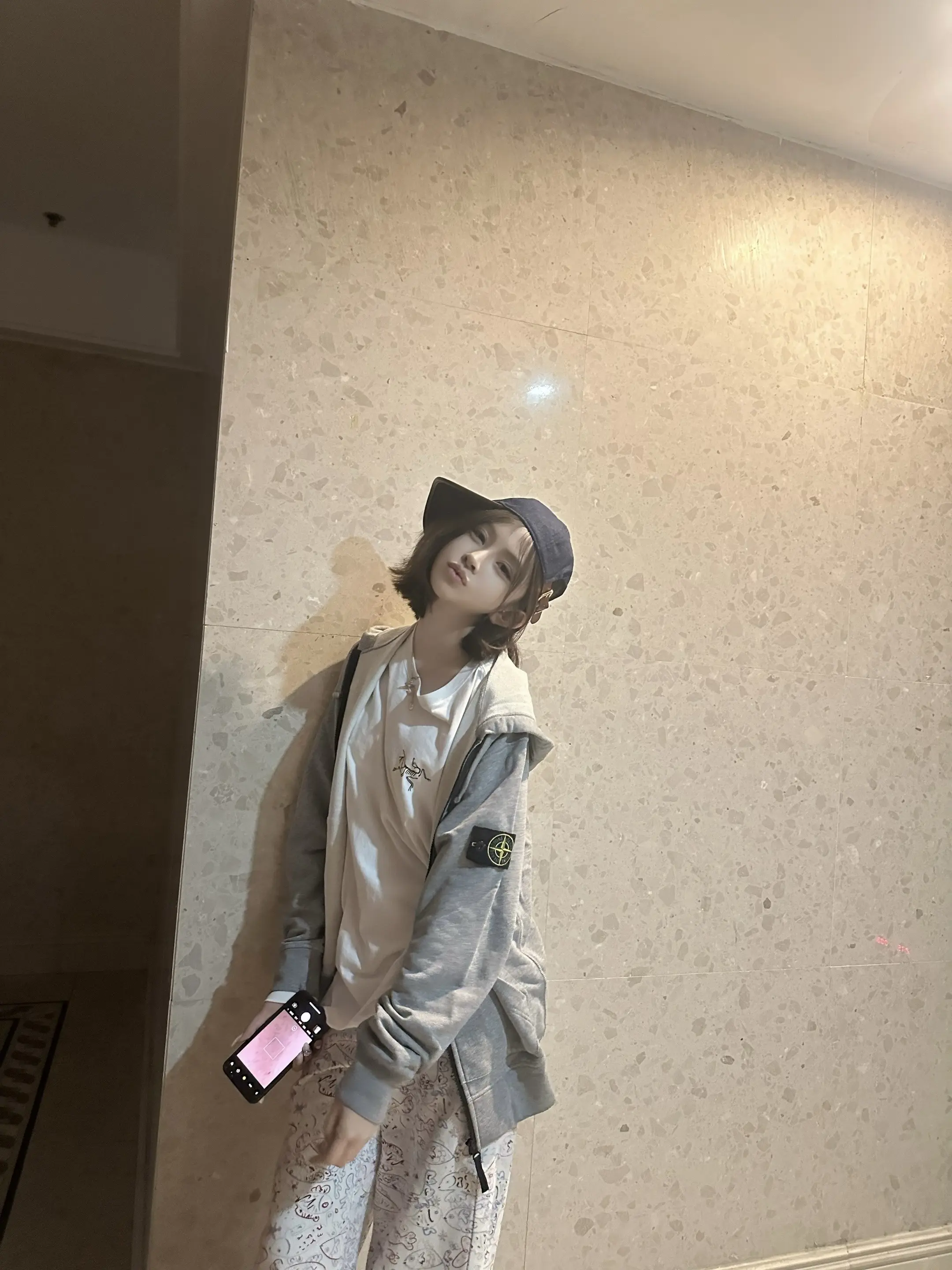 我搜过了 是他星座不爱说话 不是他不想搭理我.