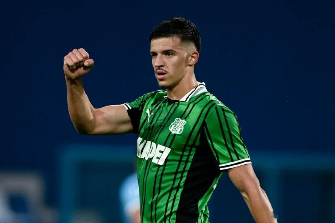 卡尔内瓦利：“我们并非一定要不惜一切代价出售穆哈雷莫维奇，但如果有豪门表示出兴趣