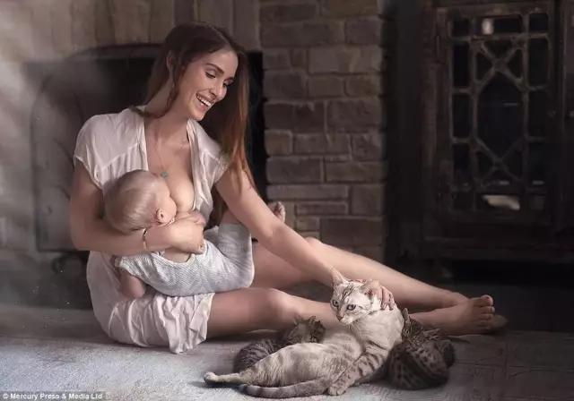 问：如何处理产后生理性涨奶？ 生理性涨奶涨奶母乳喂养母乳妈妈享喂 答：生理性涨奶