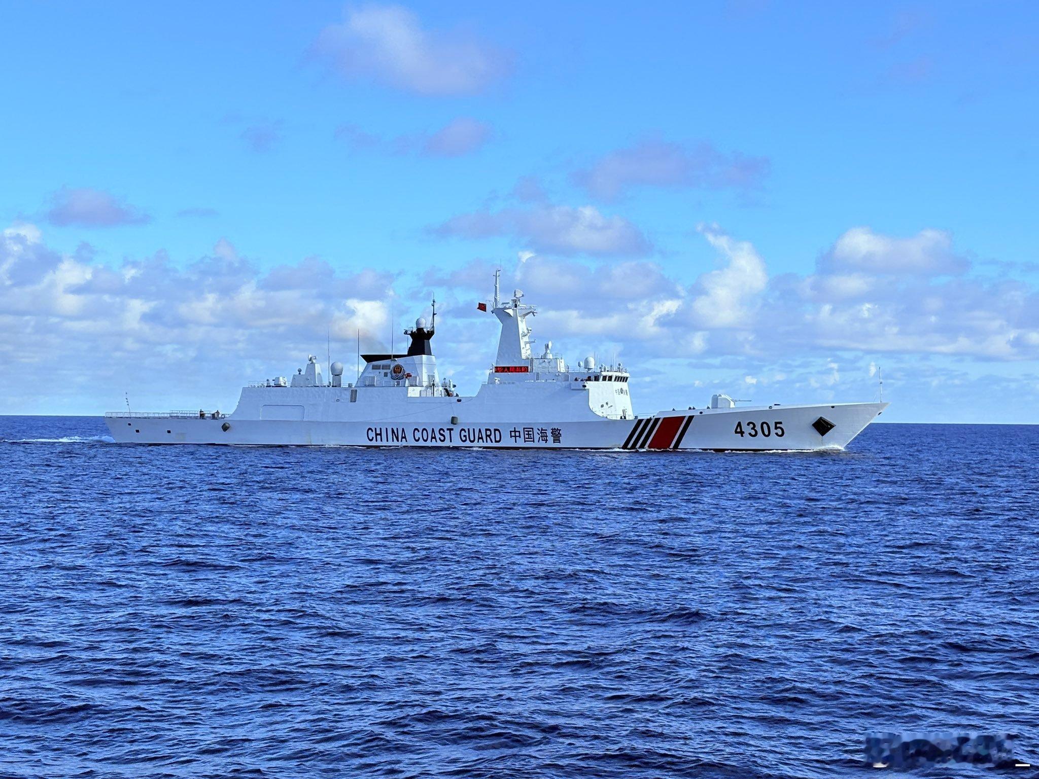 海警4305舰和5303舰：301型性能大小与818型差不多，可能054A系列大