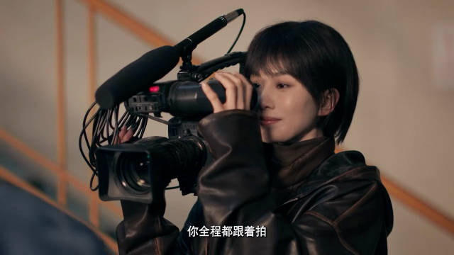 醉梦官宣定档
《醉梦》官宣定档10月16日，腾讯视频全网独播！题材貌似是悬疑类型，刘诗诗李沁出演，期