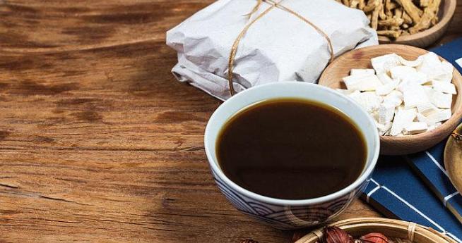 再弱的本元机能，也抵不住充沛阳气







最近有不少伤精多年的朋友问我，对