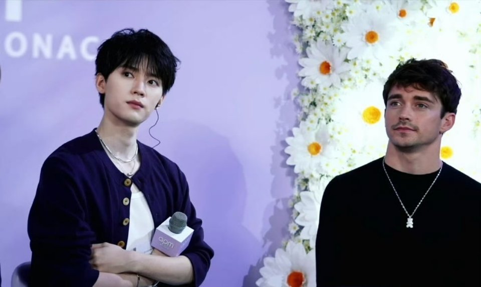 周翊然amp品牌活动直拍！！ 干干净净清清爽爽的帅 少年感 