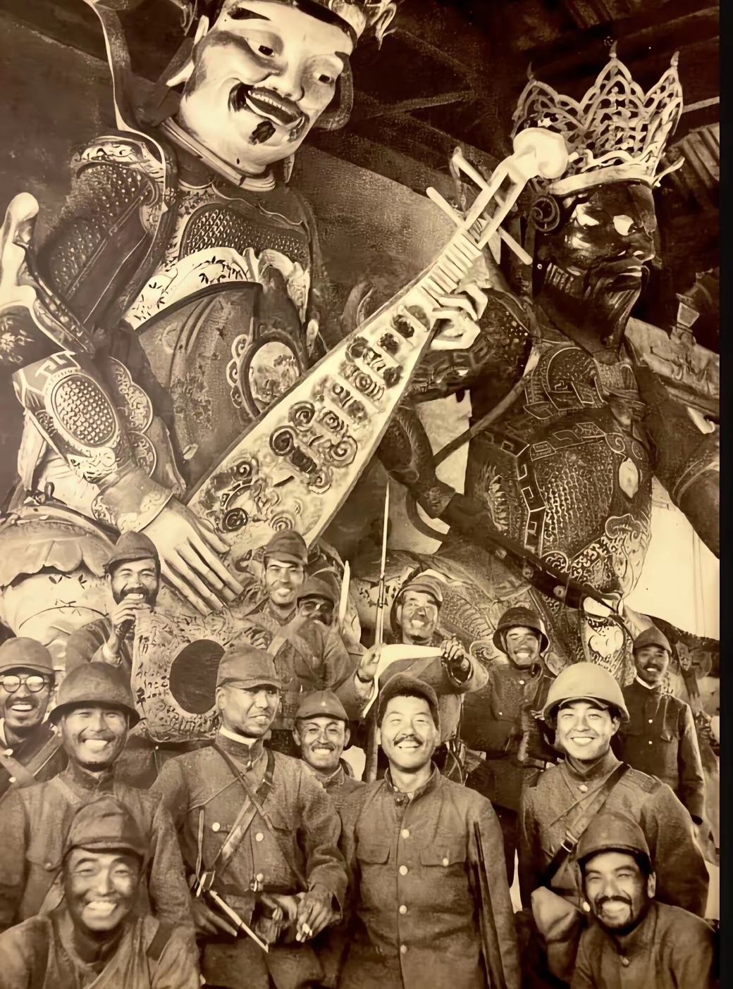 如果真的有这些鬼神的话，那么小鬼子就不会活着回日本！ ​​​