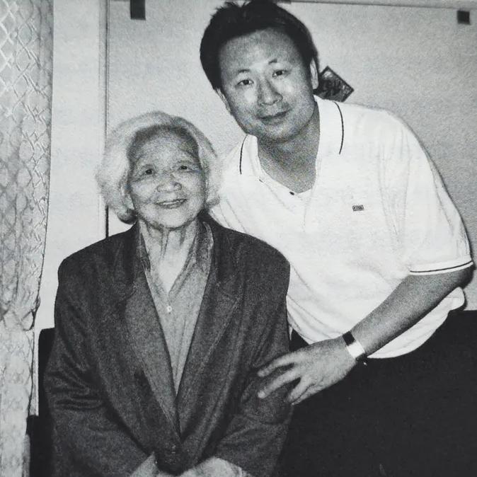 2005年，朱枫烈士的后人委托徐宗懋赴台寻访，最终在台北一家养老院找到了阿菊（原