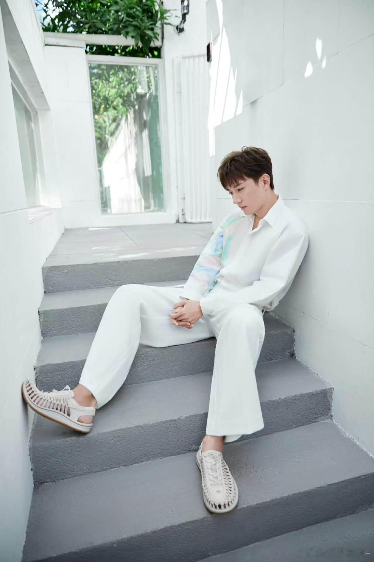 刘学义36岁生日刘学义生日快乐。温润如玉自带独特古韵，塑造无数经典荧幕形象，演技