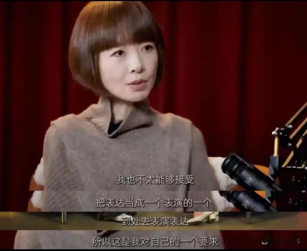 咱今儿聊聊鲁豫。

说她翻盘？要我说，她压根没翻，是咱以前把人家骂错了。

前几