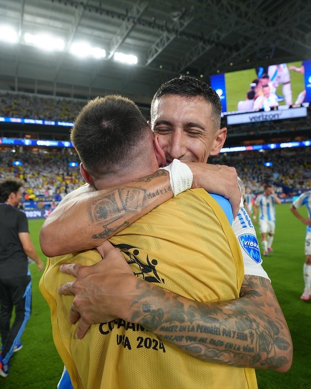 塔队ins晒美洲杯照片：你没有看到的难忘夜晚的照片 📸🇦🇷😄让我们牢记，