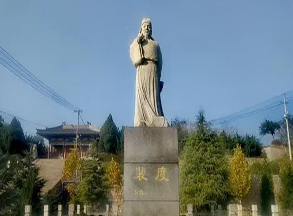 中华宰相村两千年间诞生59位宰相和三千多位七品以上官员，背后遵循着一条家族祖训吗