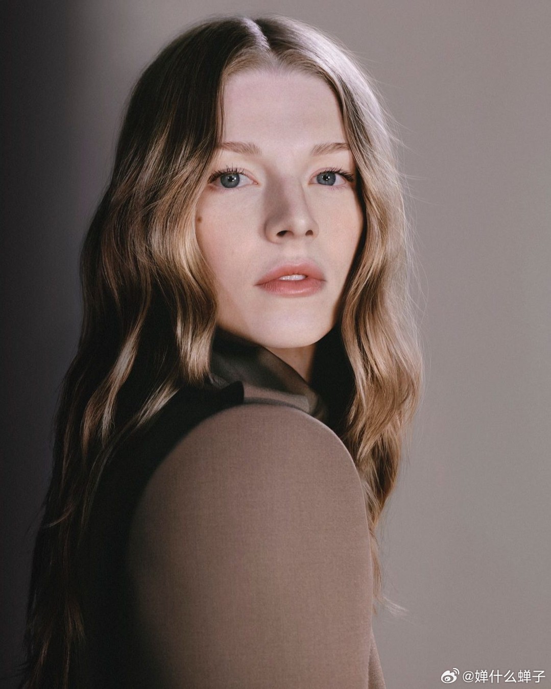 Hunter Schafer × Mugler × VOGUE Beauty 美