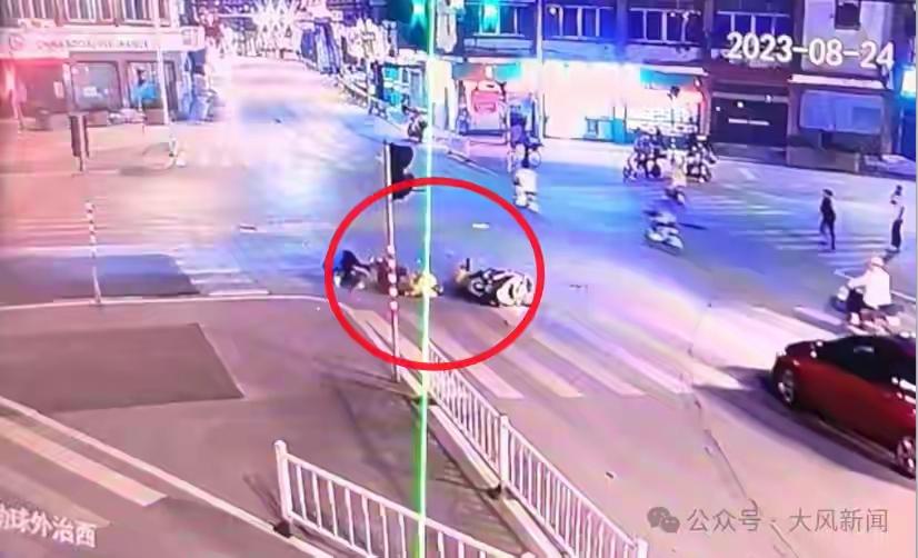 如果肇事者不是退休民警这样的公职人员，此事基本引起不了太大关注，更不会上热搜；但