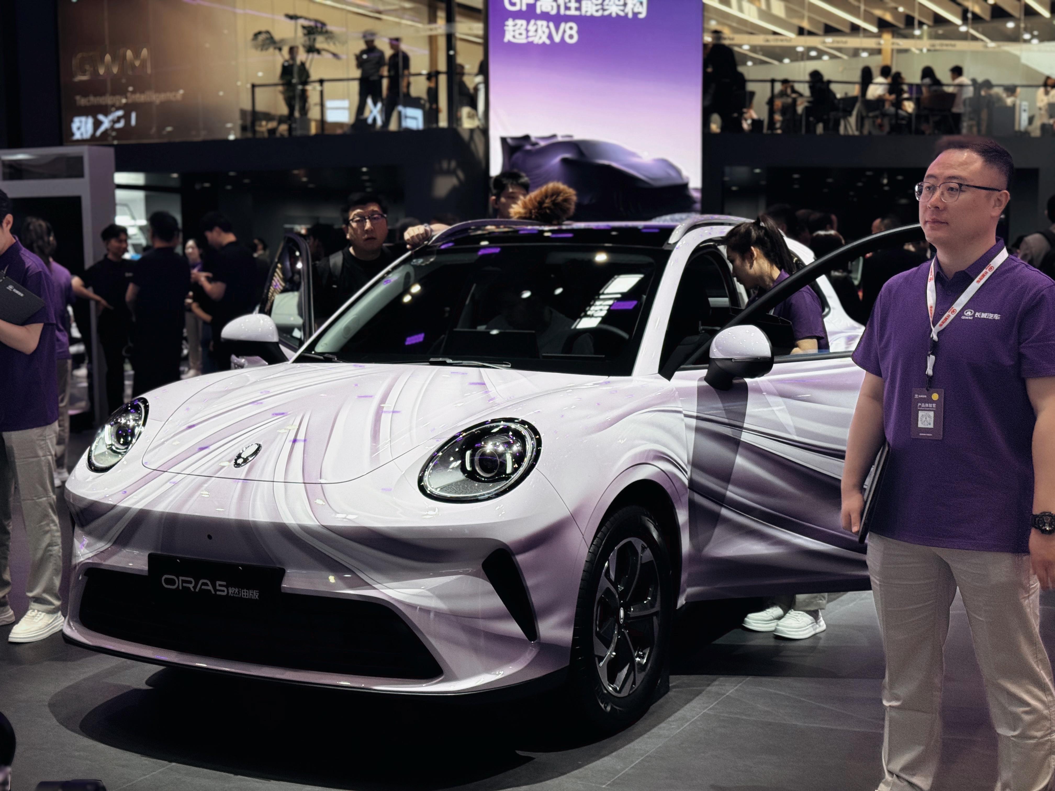 今年的北京车展，大家关注的重点已经彻底变了。曾经熙熙攘攘的BBA是顶流，如今除了