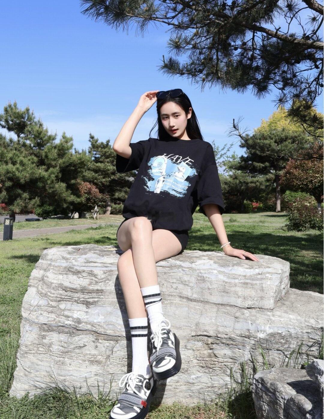 🪺⁃ ⩊ ⁃🪺
此鞋萌商极高\(//∇//)\
ootdinspo ootd