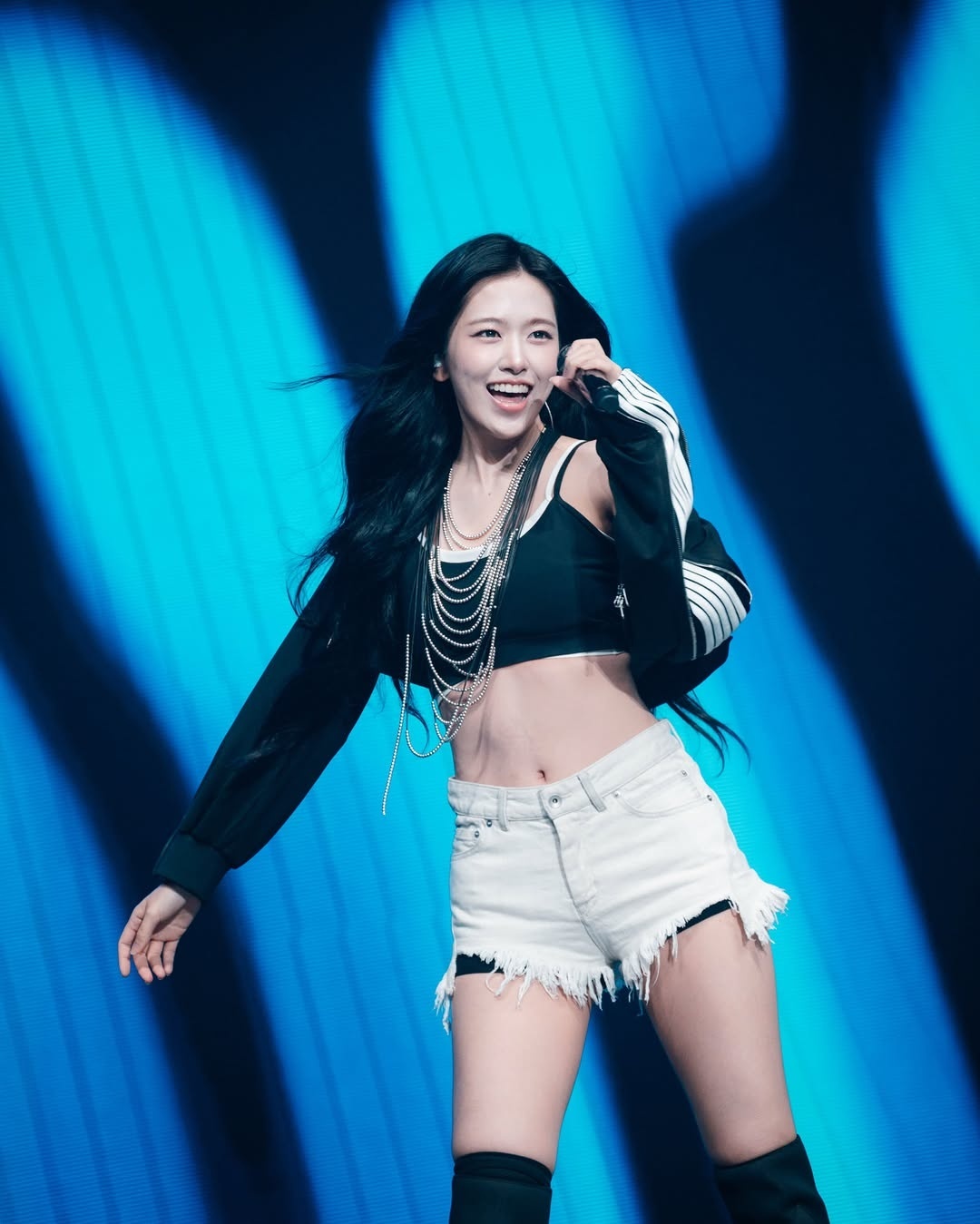 ive五团颜一 🌷ive五团一❤️ive260919【ins更新】（1） ke