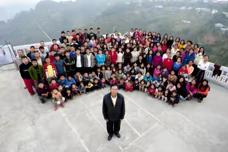 世界上最大的家庭——印度人查纳娶了39个老婆，生下94个儿女……家庭成员总共18