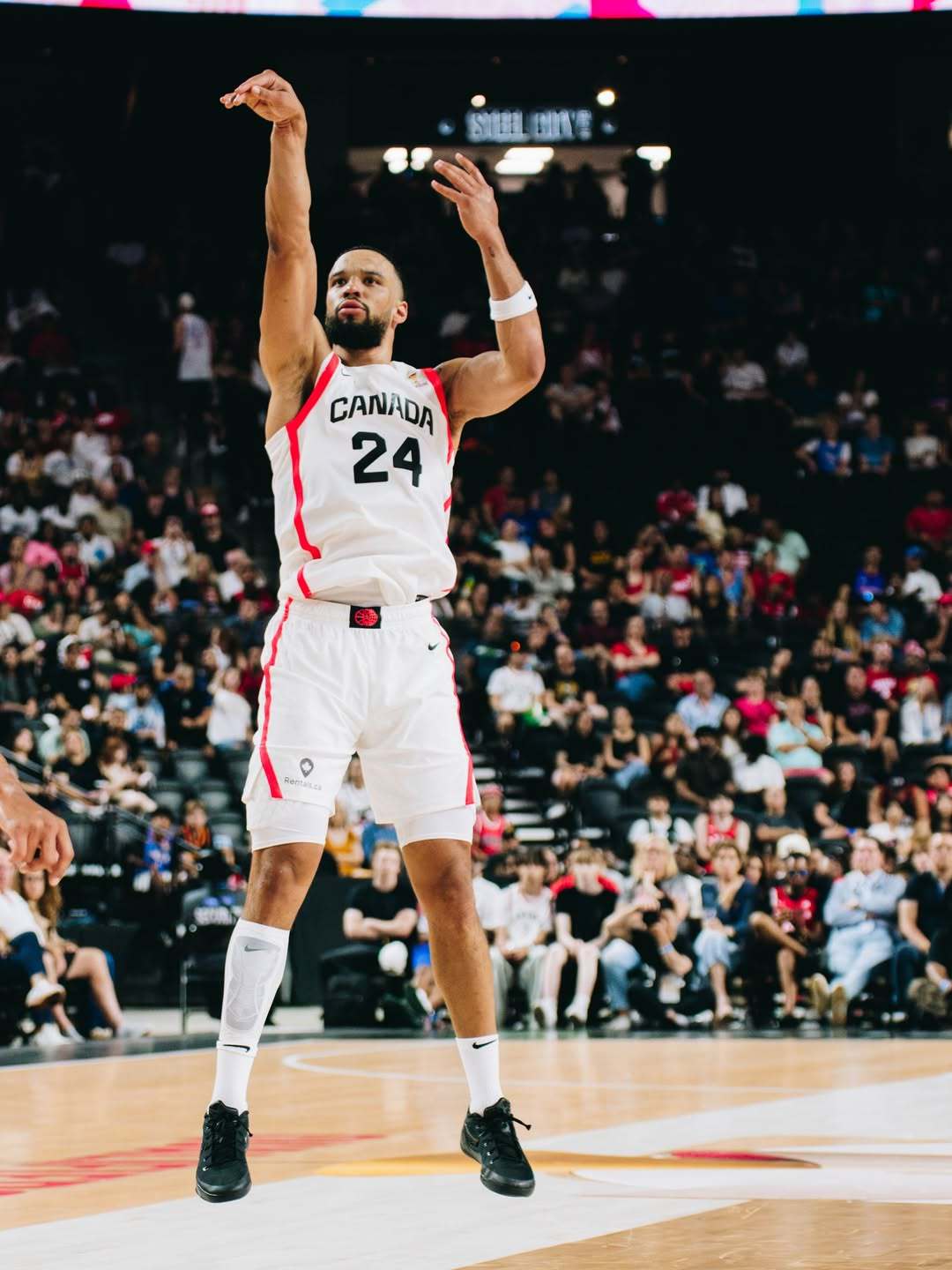 FIBA世预赛 - 龙哥20分 📊  助力加拿大战胜牙买加 🔥 菲尼克斯太阳