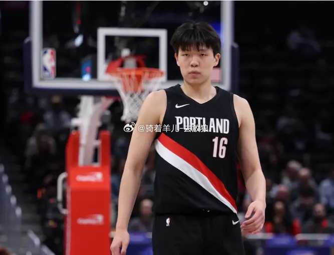 杨瀚森4分无缘对位偶像！掘金狂胜开拓者54分 约基奇32+9+7开拓者vs掘金 