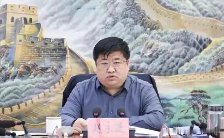 拜请全国所有县委书记一定要做好下面12件事：
1、严查县内煤矿安全，做到万无一失