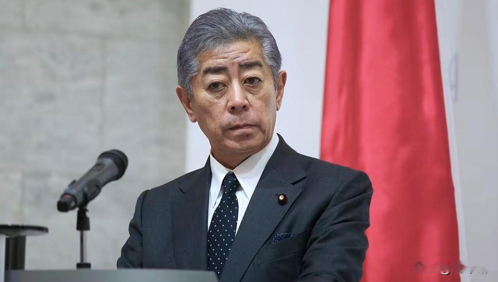 据外媒综合报道：“中国拒绝接受2016年‘南中国海仲裁案’裁决，并对日本要求遵守
