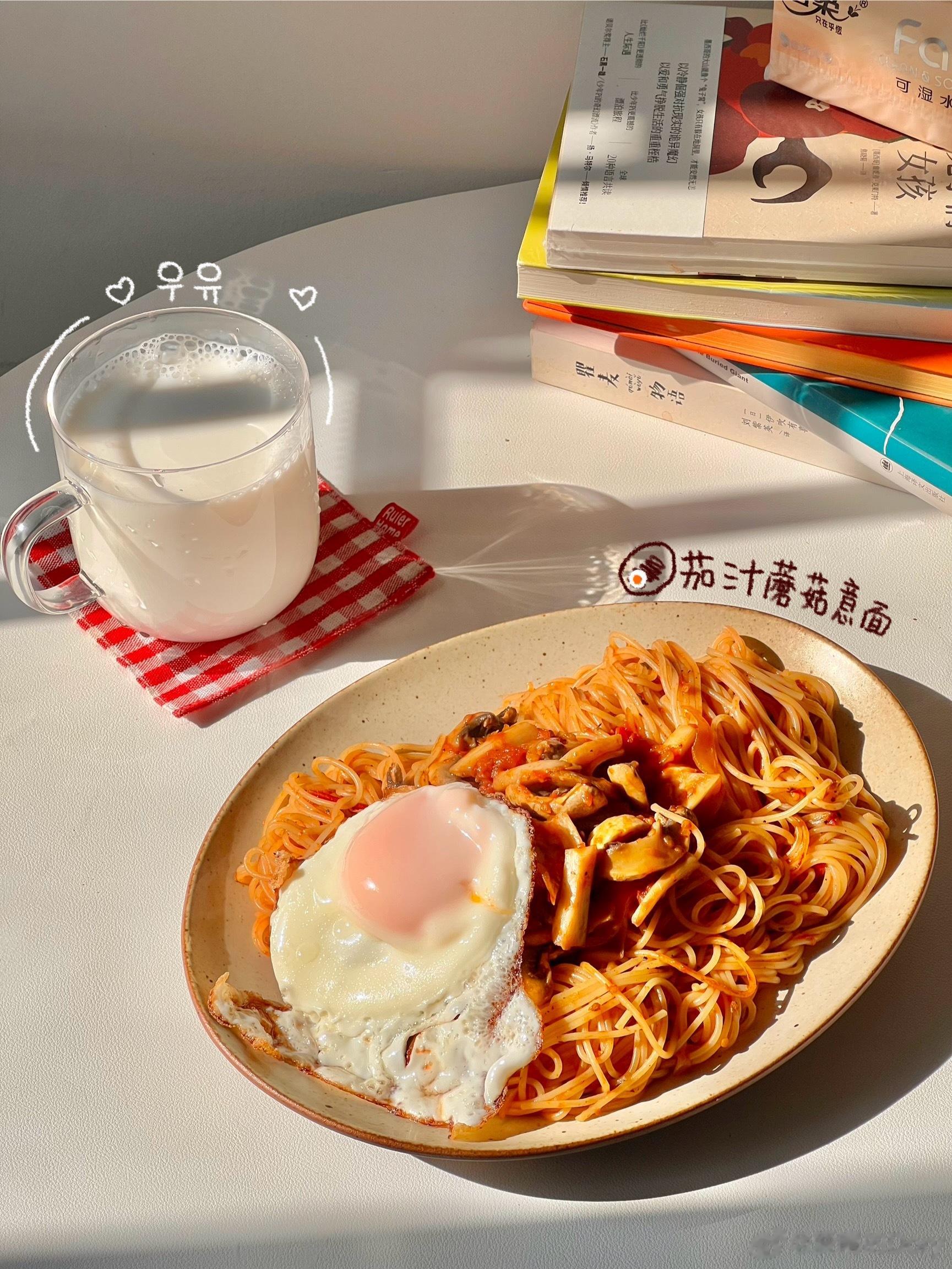 💛Plog把十一月的美好装进记忆宝盒，然后踩着清脆的落叶踏进十二月，祝大家这个