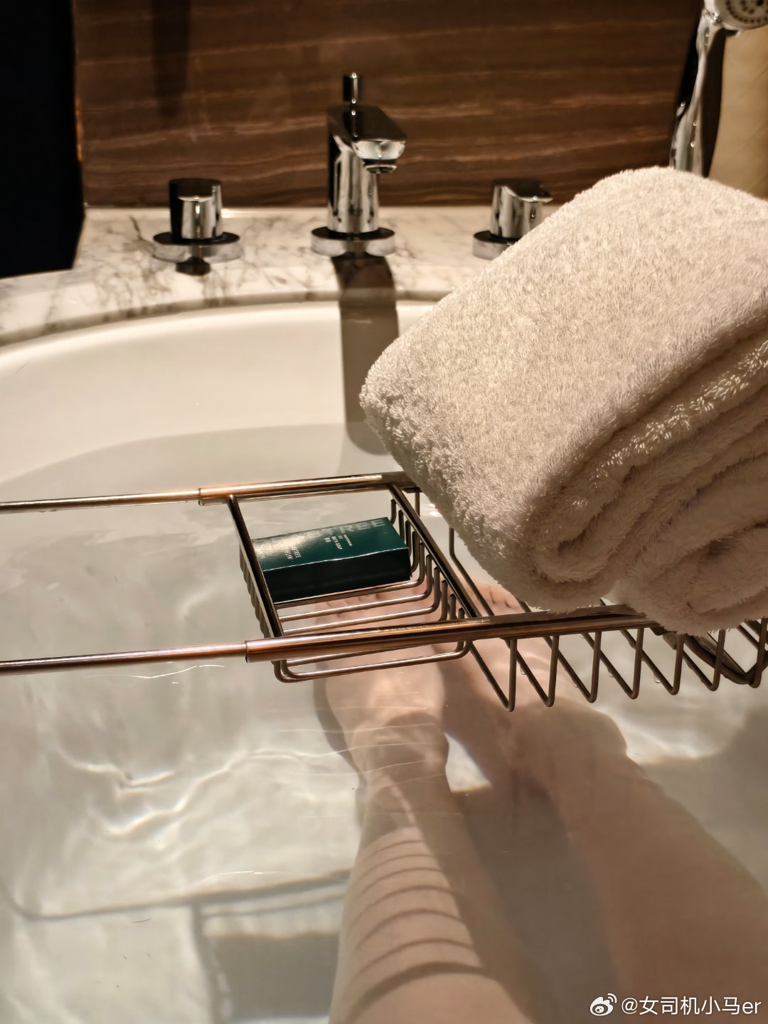 最近有点累泡个澡刷会儿视频感觉恢复80%了 成都