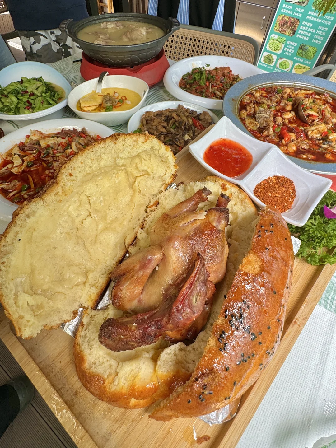 昆明。。。还是太超前了。。。。