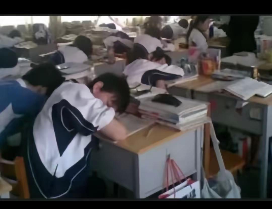 教育课题：怎么把睡着的学生教会？