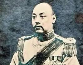 1883年，潘复出生在山东济宁一个书香世家，他的父亲潘守廉是光绪十五年的进士，在