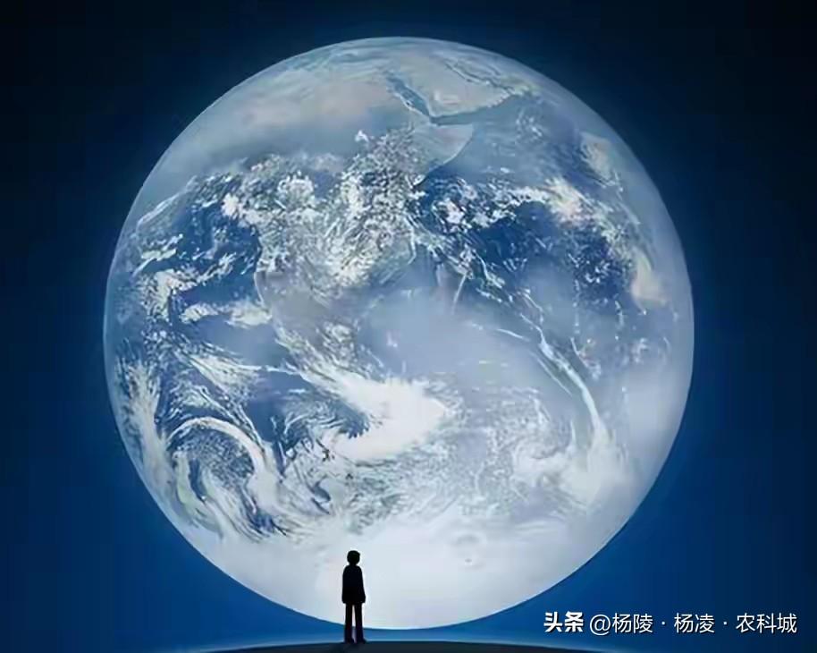 张小龙：马化腾背后的传奇男人！曾遭雷军以15万嫌弃，如今凭微信掌控14亿人的生活