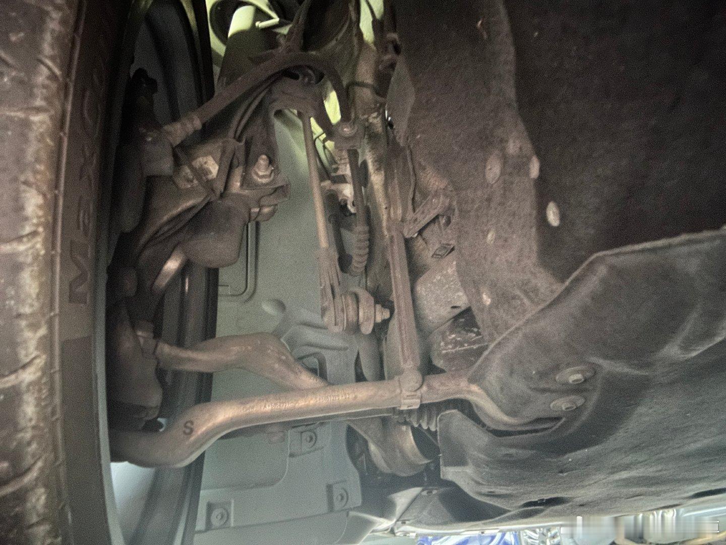 晚上去验了一辆不一般的 F20 - 搭载 B58 发动机的末期款 M140i。F