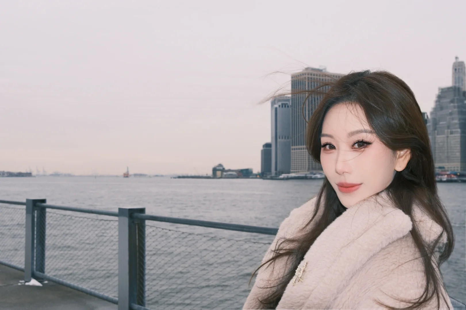 如果你也刚好看到雪，那就当我们见过面吧