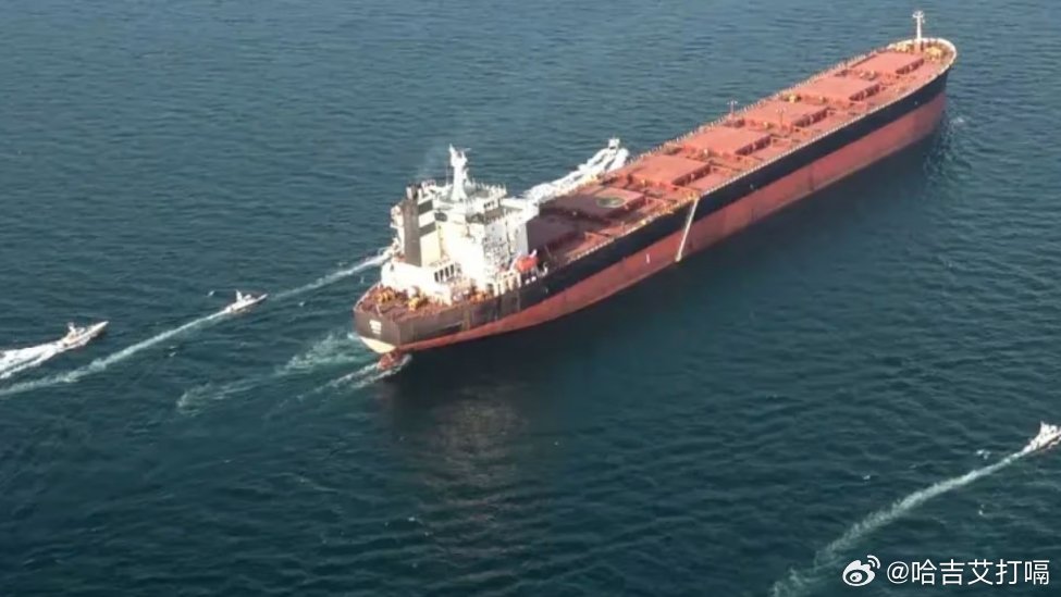 凤凰新闻【霍尔木兹海峡“关阀”三级推演】作者|第一财经冯迪凡、后歆桐受美以袭击伊