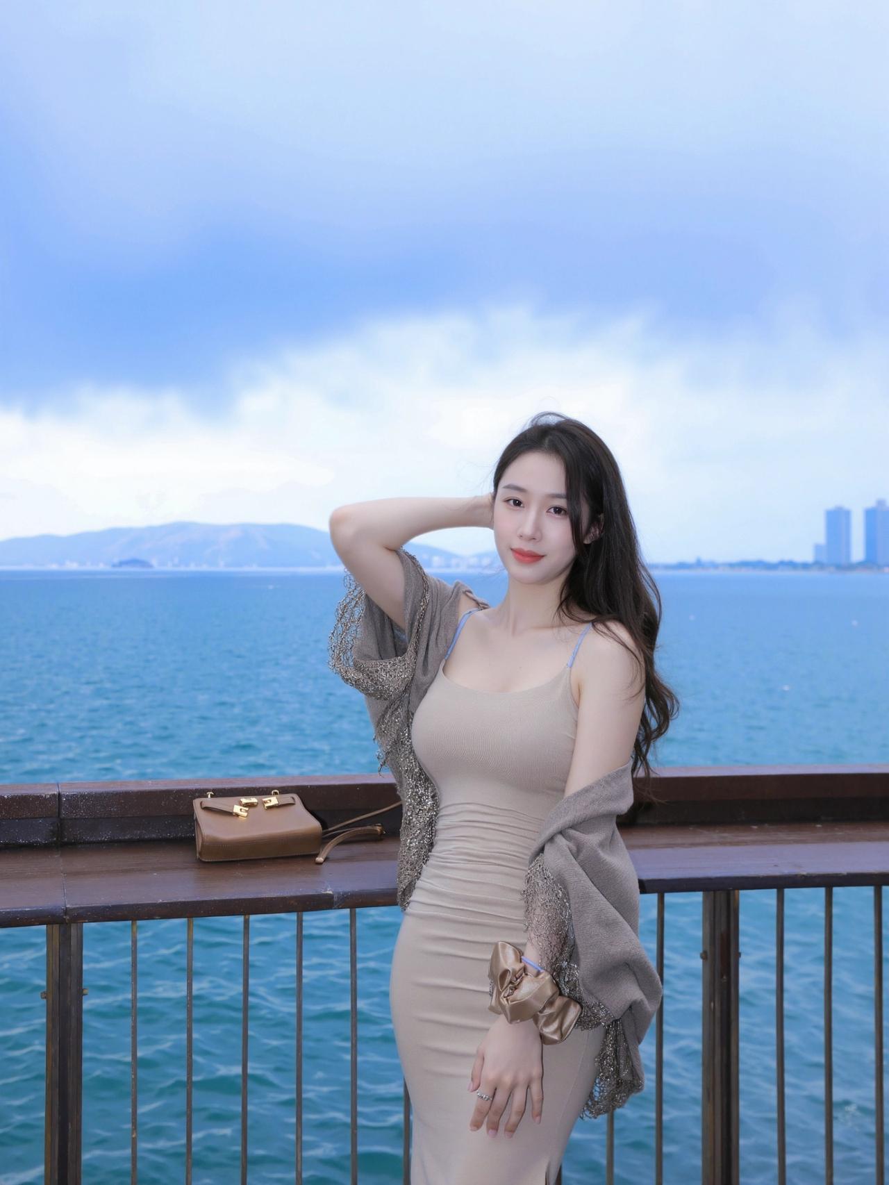 海边的休闲时刻热门美女宅男女神