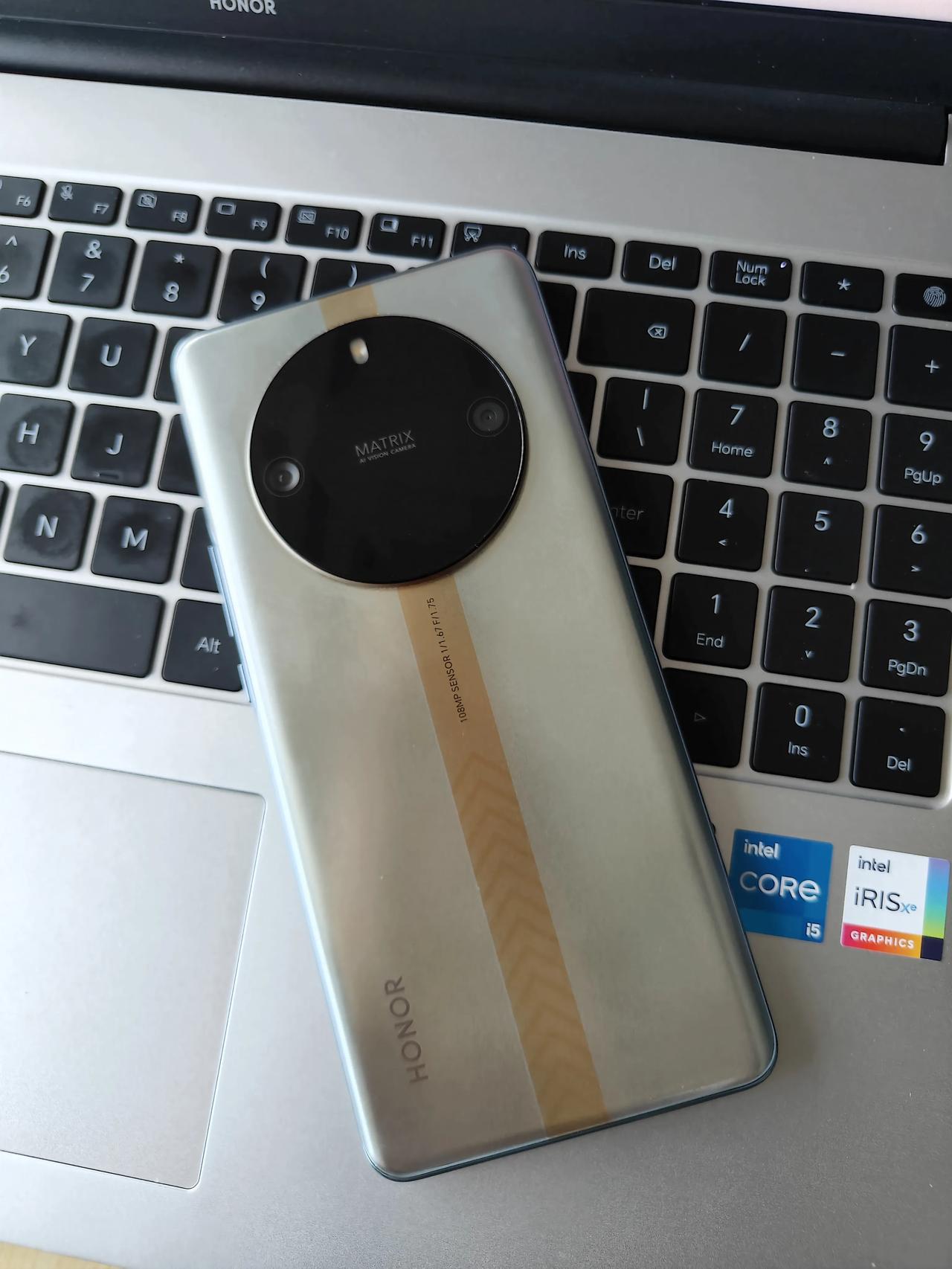 惊喜啊，荣耀X50 GT可以MagicOS8.0内测了，还有E卡拿。

同批还有