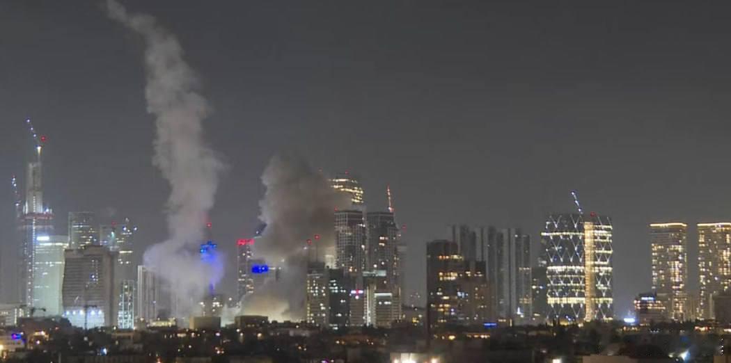 特拉维夫发生爆炸，以色列未能拦截来源：Kalibrated以色列对伊朗发动打击多