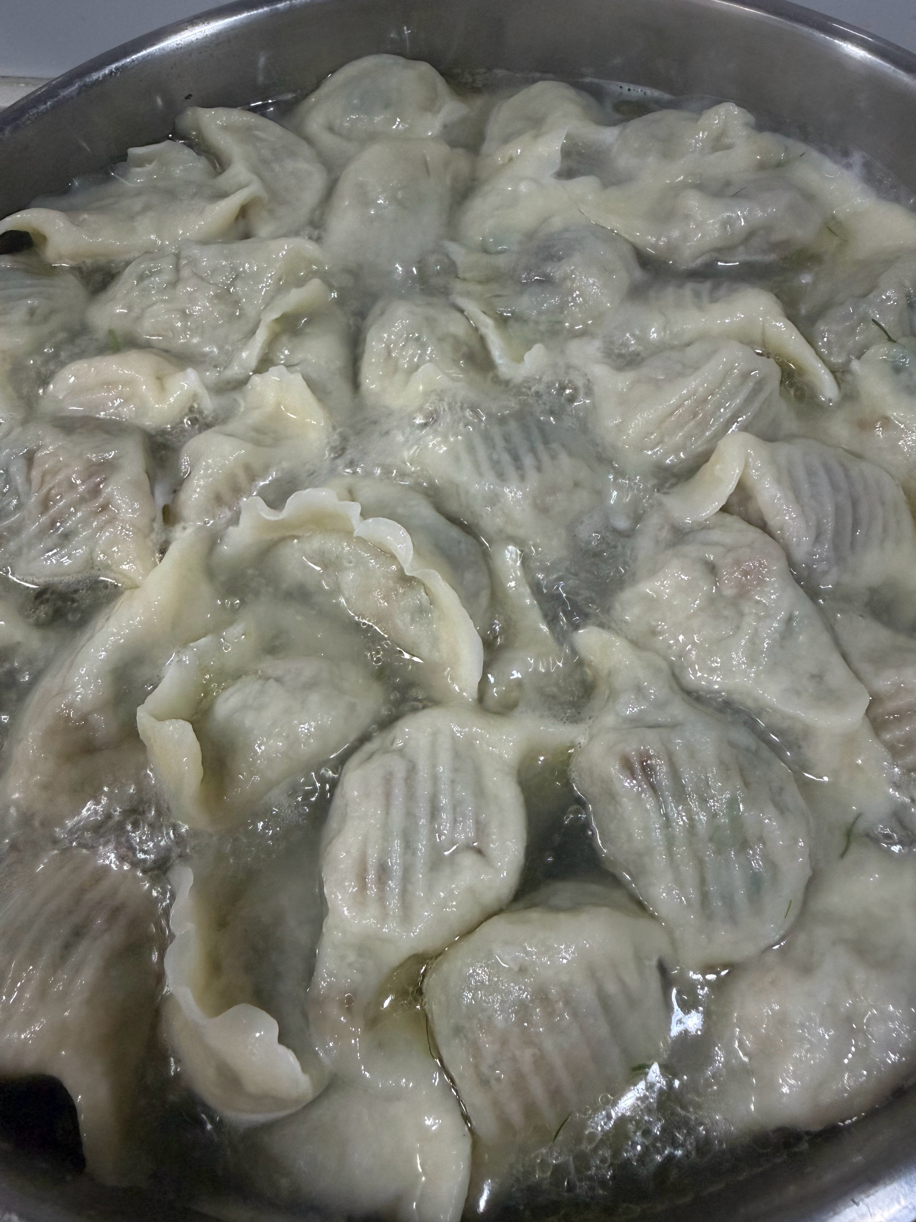 终于把晚饭工作完成了好吃不过饺子🥟 