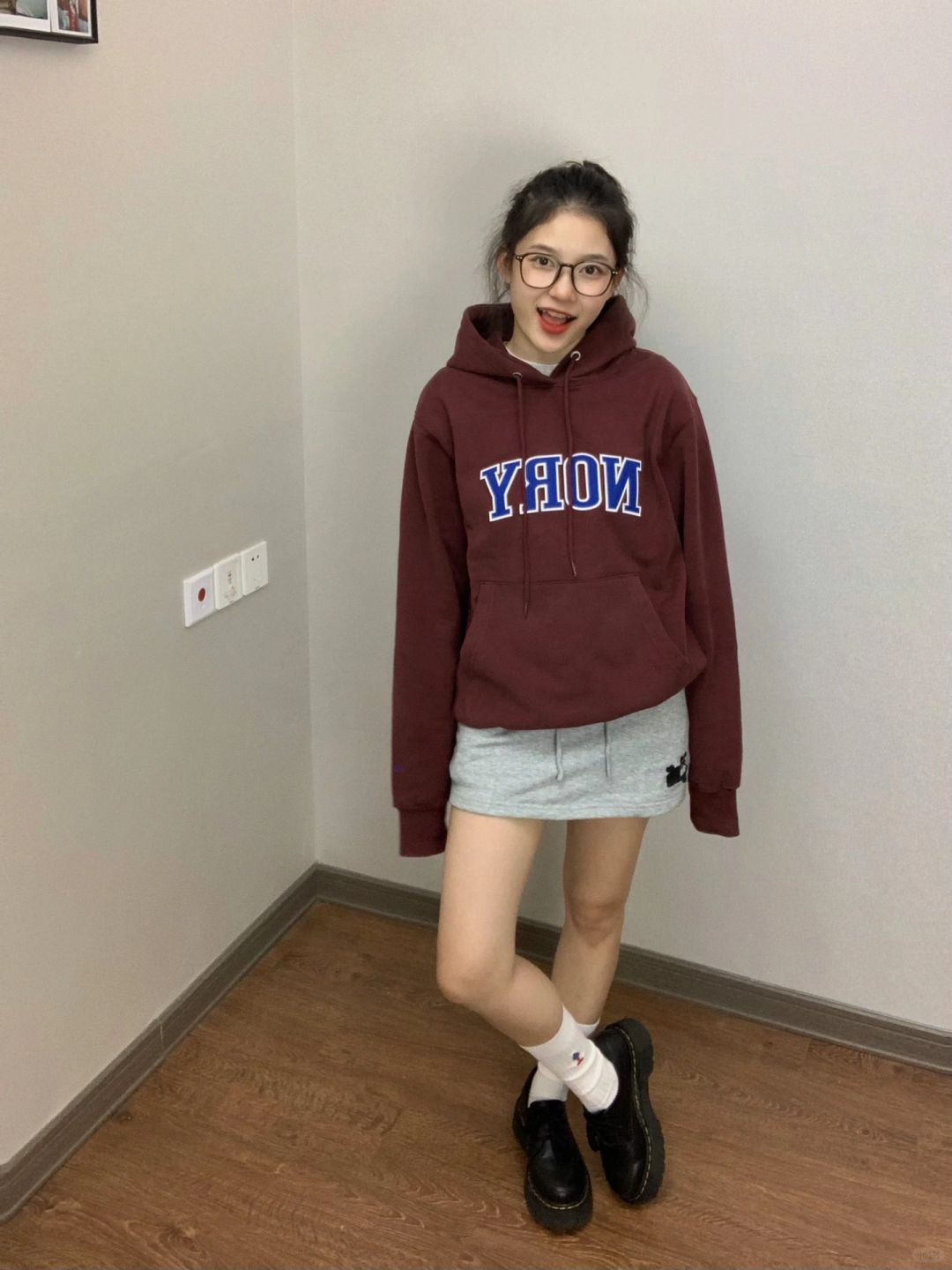 卫衣还得是连帽的