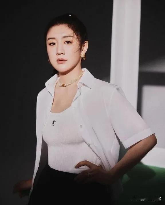 孙颖莎、王楚钦相继因伤退赛的事儿，让许多人再次想起了樊振东、陈梦毅然决然宣布退出