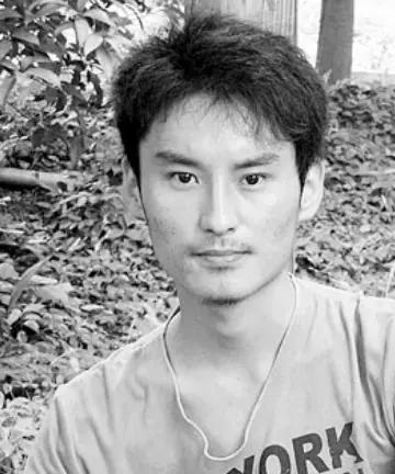 李潇，1991年8月28日出生，男，河北省张家口蔚县人。生前系天津港公安局消防支