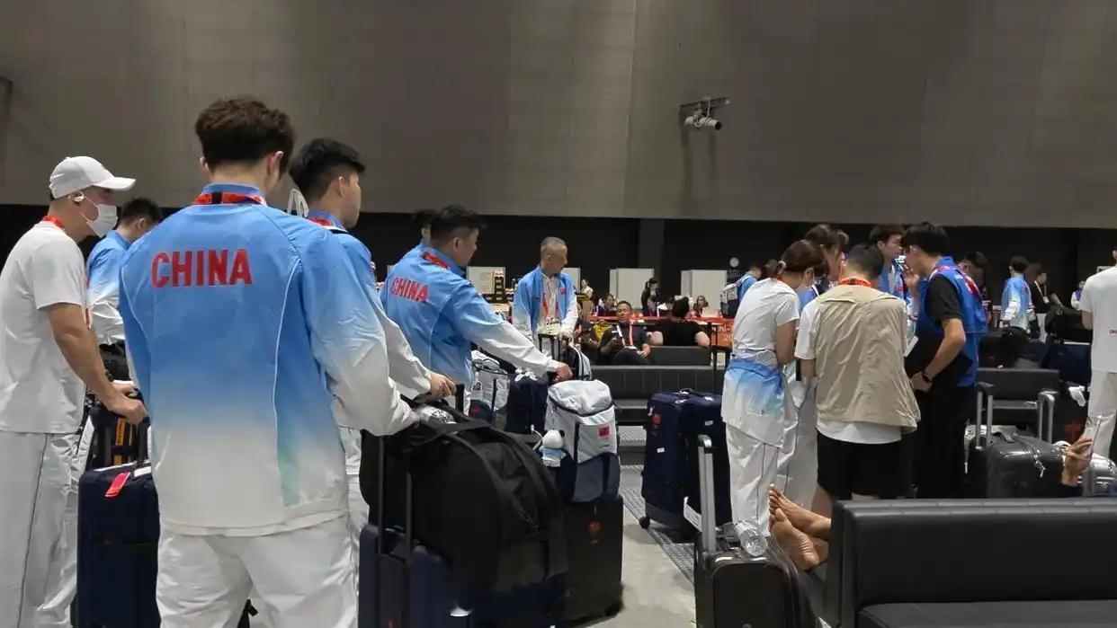 【多国亚运代表队落地名古屋被困机场数小时】亚运会 新华社日本名古屋9月16日电（