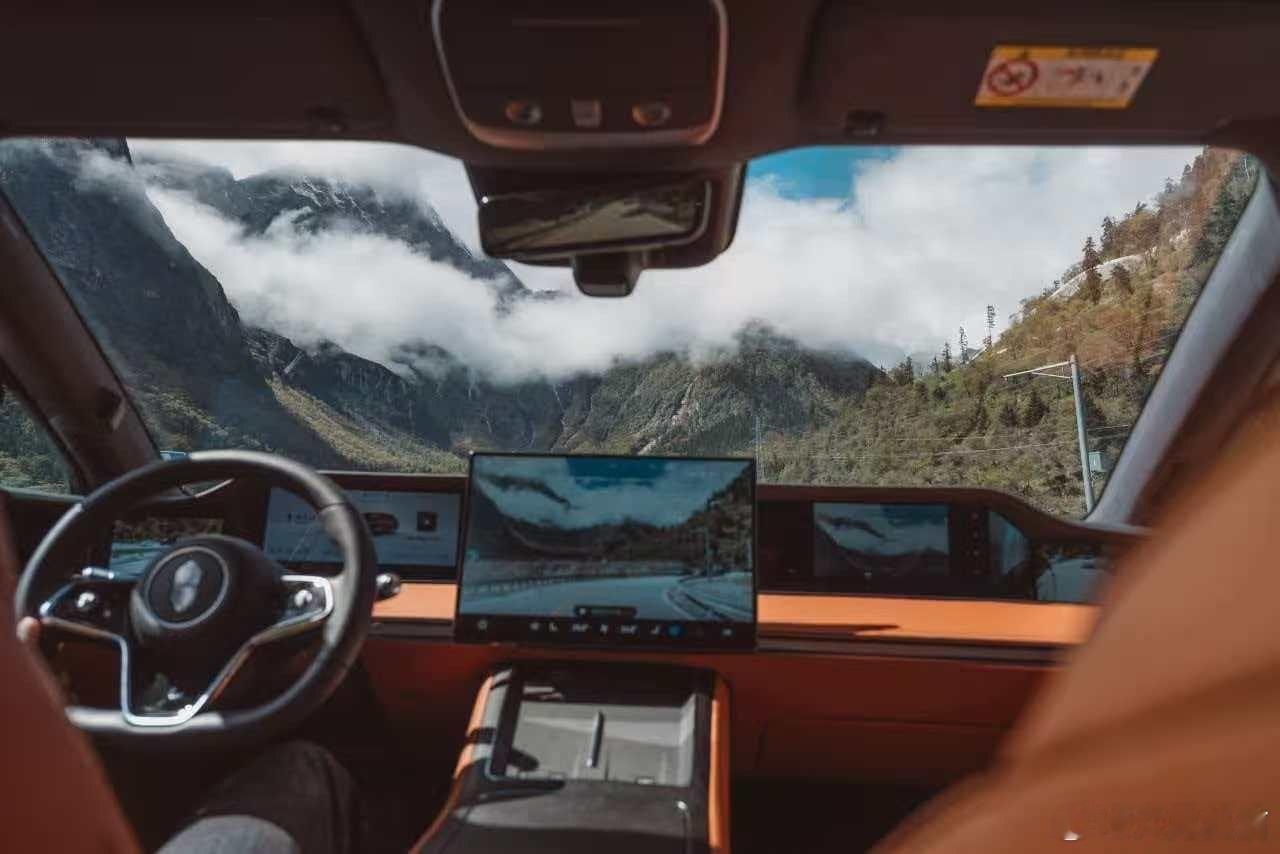 享界S9T的无麦K歌+华为悦彰音响！唱着《火车日记》奔赴远方，精准戳中户外出行需