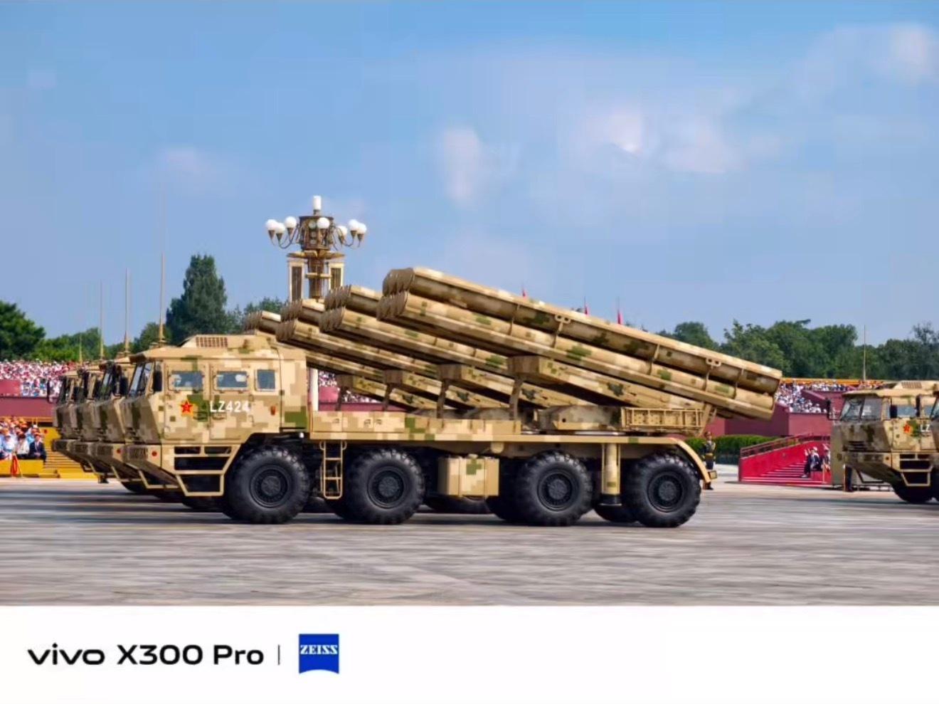 vivo X300 Pro 阅兵样张公布了这细节，太强了吧！ ​​​
