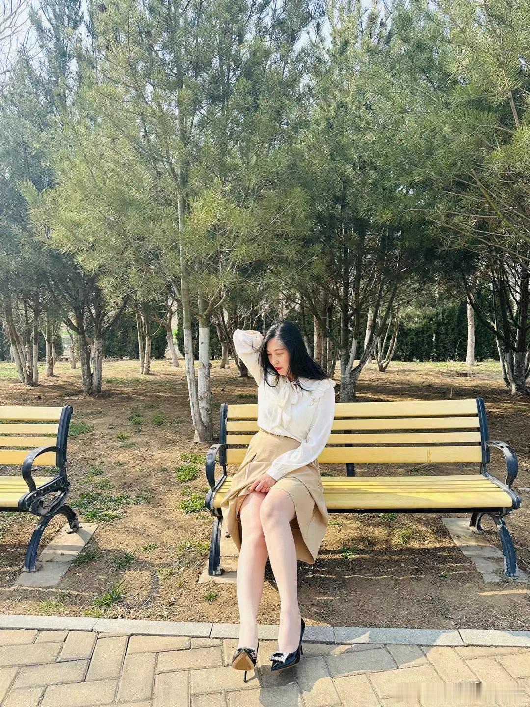 粉丝投稿——丰满性感 ​​​